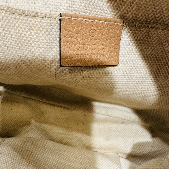 Gucci Leather Crossbody - Picture 11 of 12